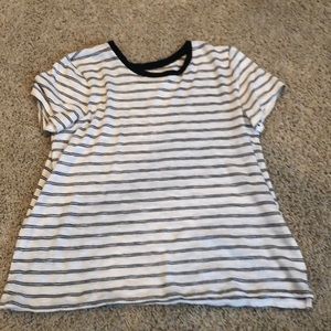 old navy black and white striped tee